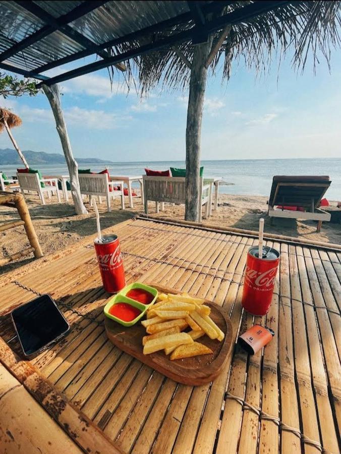 Why Not Bar And Bungalows #2 Pemenang Экстерьер фото